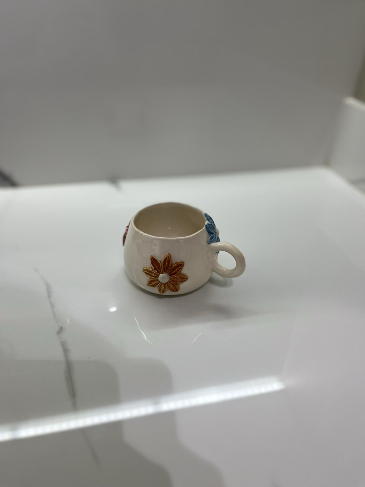 Bol çiçekli mug