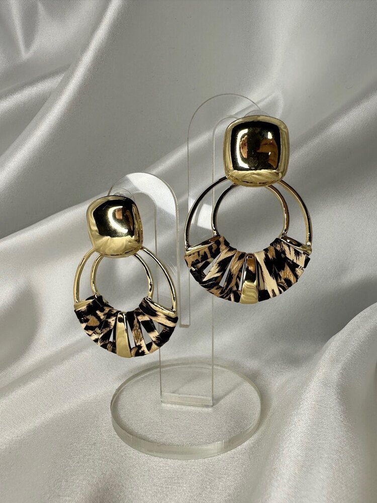LEOPAR AY KÜPE