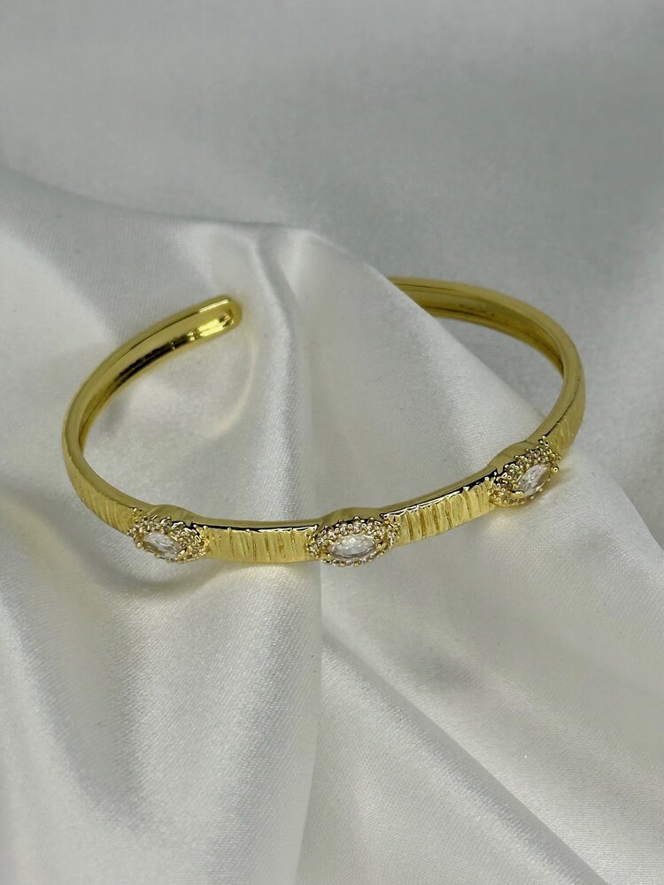 ÜÇ TAŞ GOLD KELEPÇE