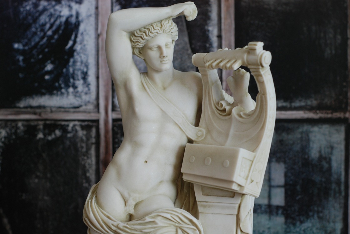 APOLLON HEYKELİ