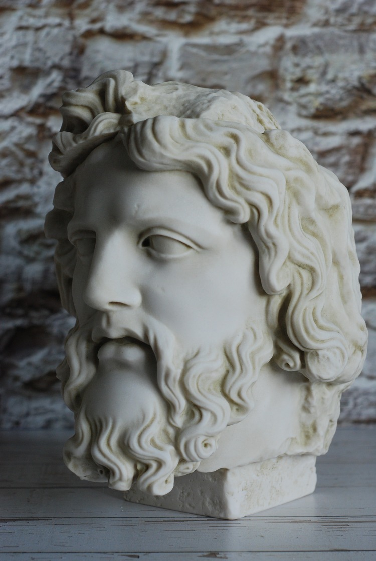 TANRILAR KRALI ZEUS HEYKELİ