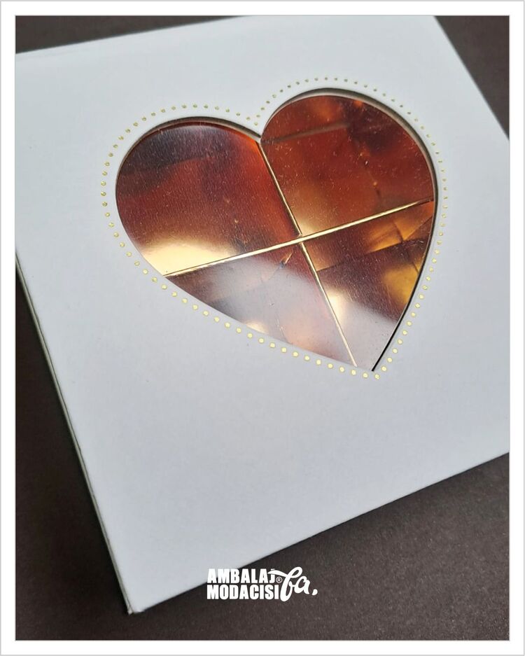 2025 MODEL • 4 GÖZLÜ BEYAZ • I LOVE YOU • Taslama Çikolata Kutu ( 5 ADET )