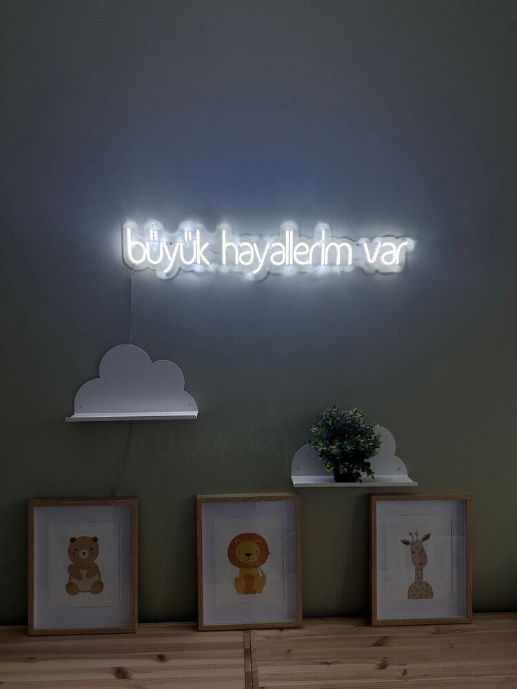 Büyük Hayellerim Var