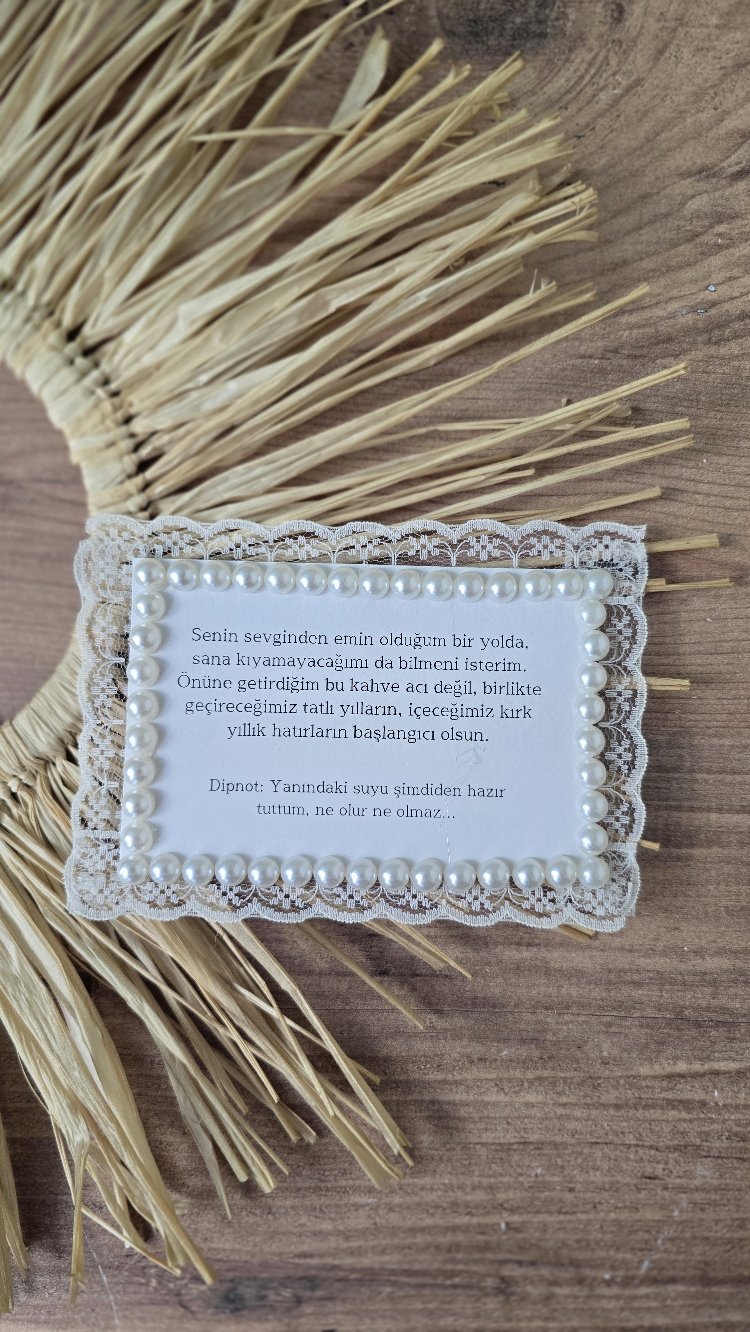 Damat Kahvesi İçin Dantel ve Sıra İnci Tasarımlı Notluk