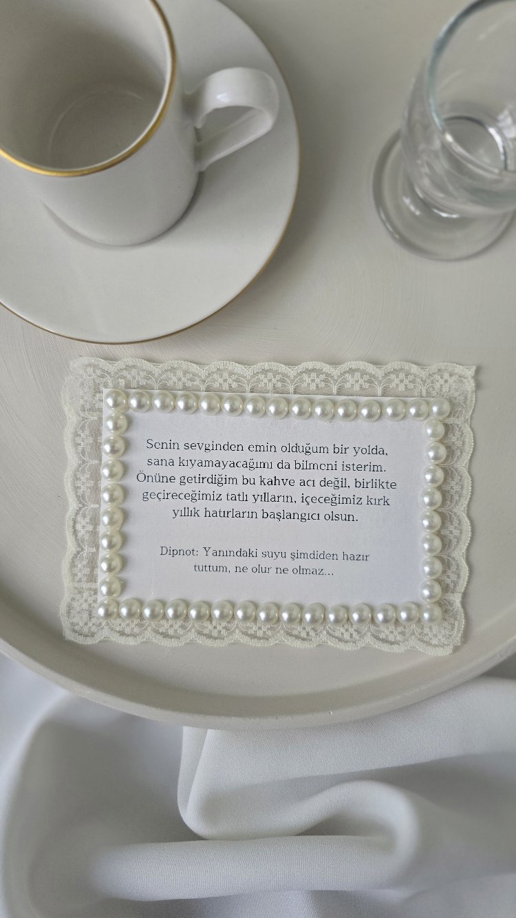 Damat Kahvesi İçin Dantel ve Sıra İnci Tasarımlı Notluk