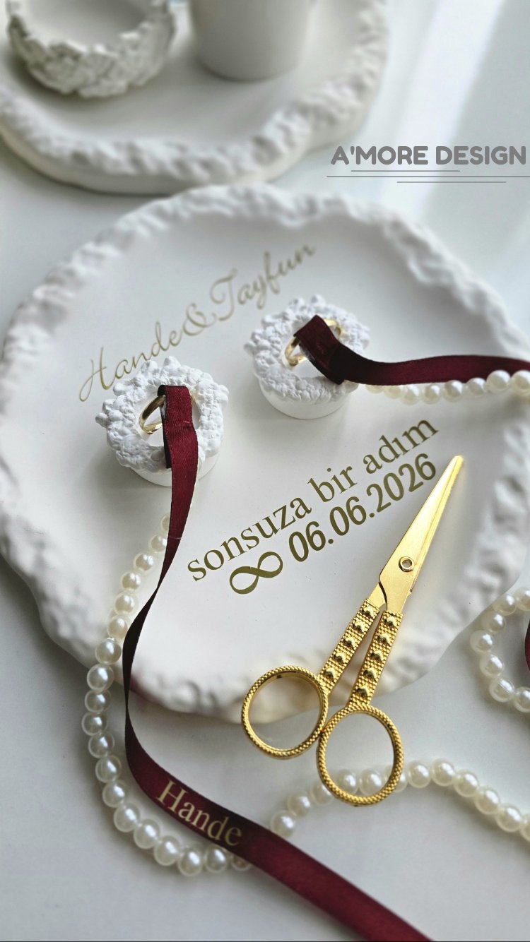 Kaya Desenli Yuvarlak Nişan Set