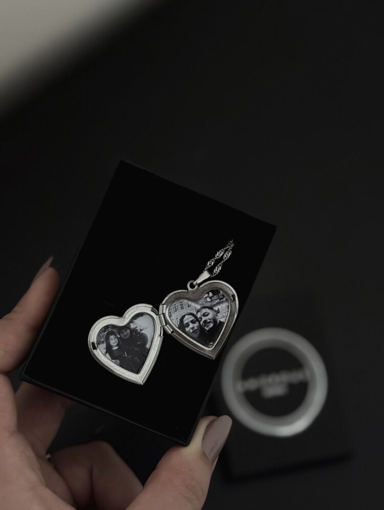 silver fotoğraflı kalp kolye