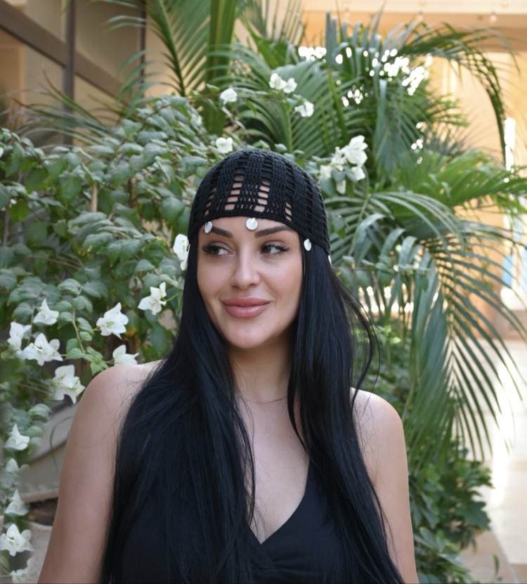 Phat - Siyah Hat, deniz kabuğu detaylı 