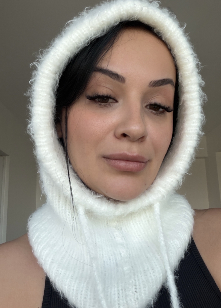 Ön sipariş- Hoodelle Beyaz Balaclava – 4 Stilde Kullanım | El Örmesi Unisex