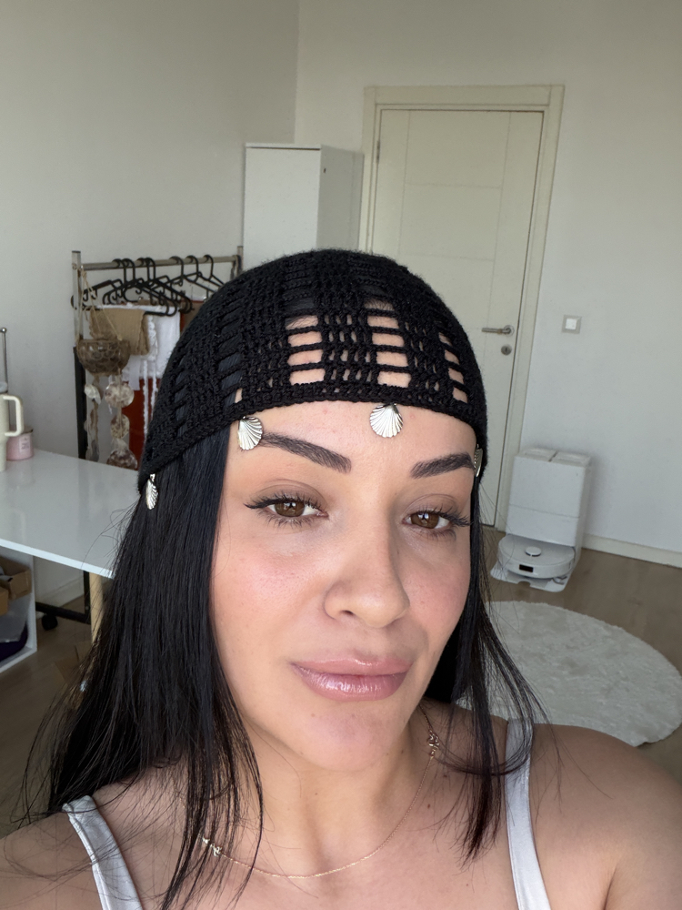 Phat - Siyah Hat, deniz kabuğu detaylı 