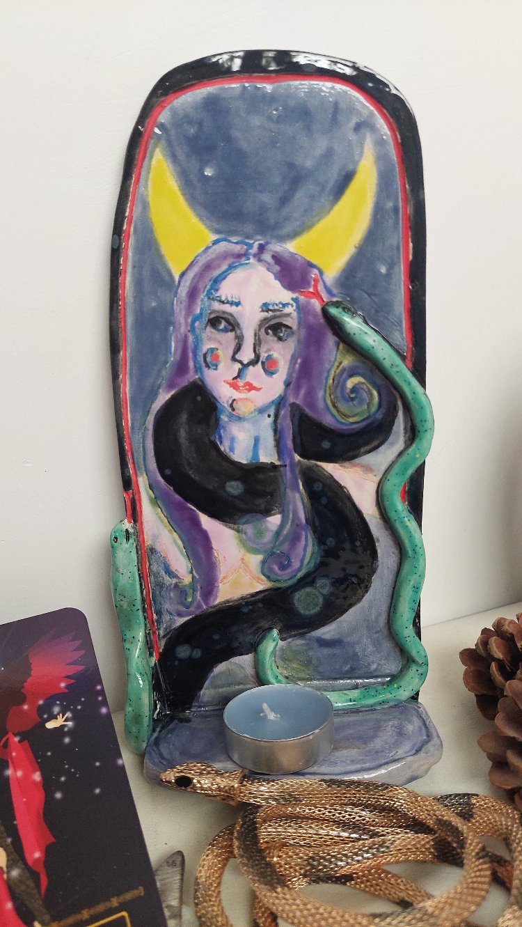 Lilith Altar