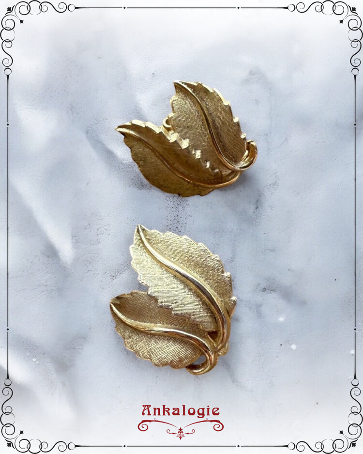 TRİFARİ yaprak küpe