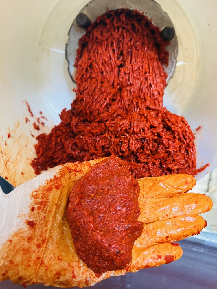 YENİ SEZON ACI BİBER SALÇASI 1 KG 