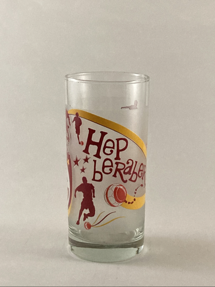 GALATASARAY NOSTALJİ COLA TURKA BARDAĞI