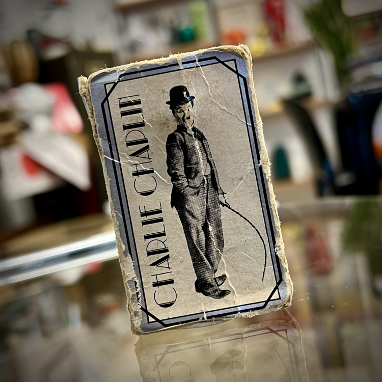 T.T. Trading Holland & Bubbles Inc. Charlie Chaplin Figür 