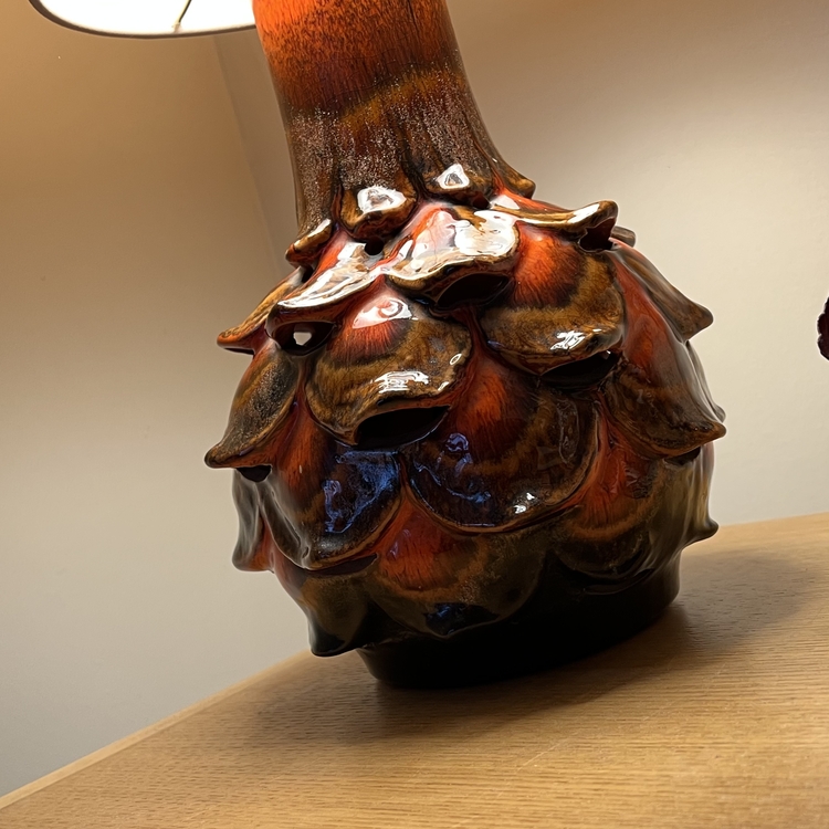 Aro Leuchten Fat Lava Ceramic Table Lamp