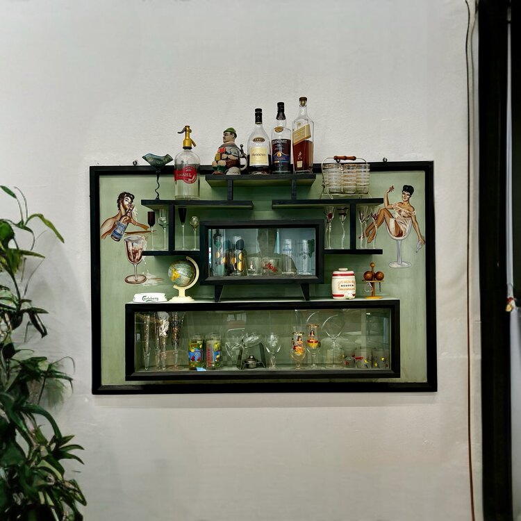 Vintage El Boyama Duvar Barı 
