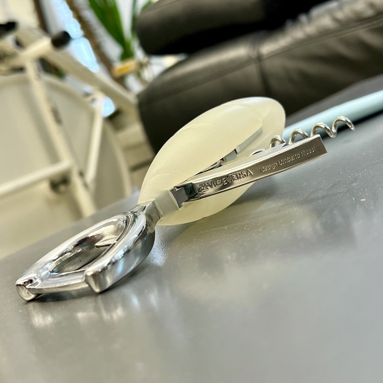 Viceversa 'Capsula' Corkscrew & Bottle Opener 