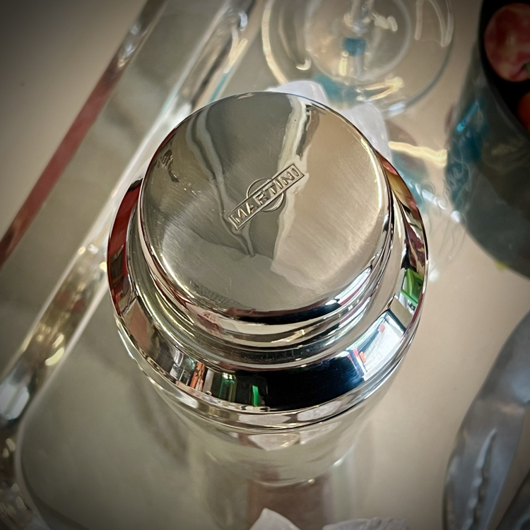 Martini & Rossi Cocktail Shaker