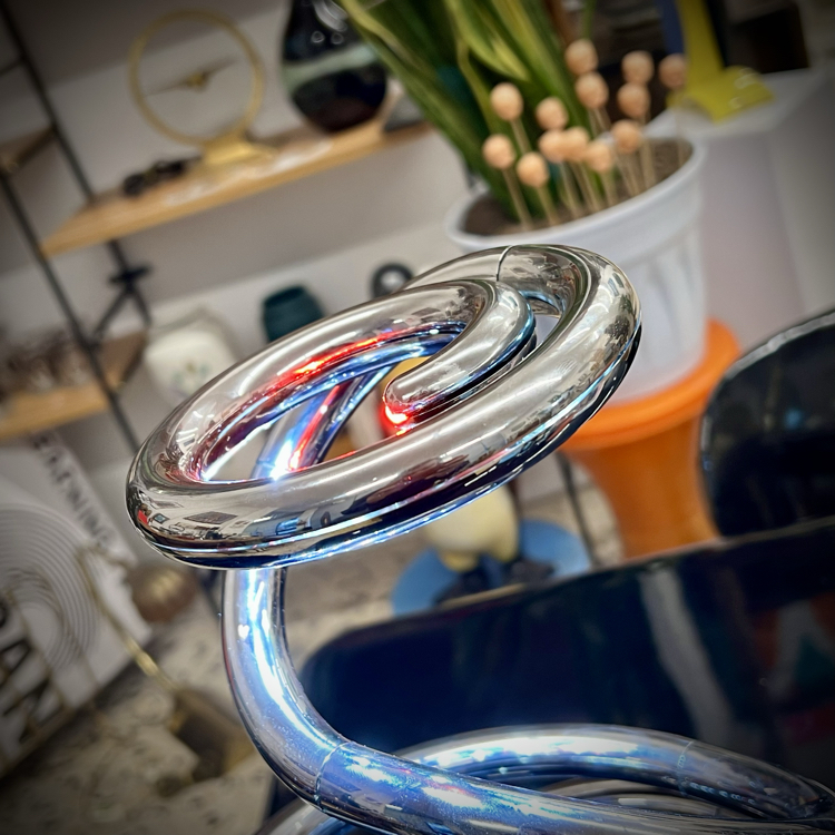 iGuzzini “Pizzakobra” Table Lamp