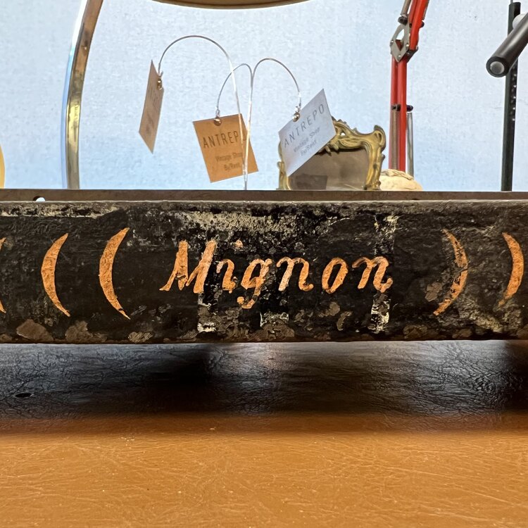 Mignon Endüstriyel Kağıt Giyotini 