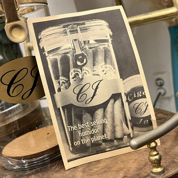 Garry Scott International 'Cigar Jar'