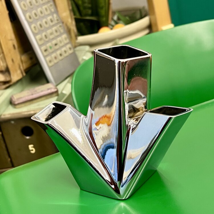 Alessi 'Trina' Flower Vase 