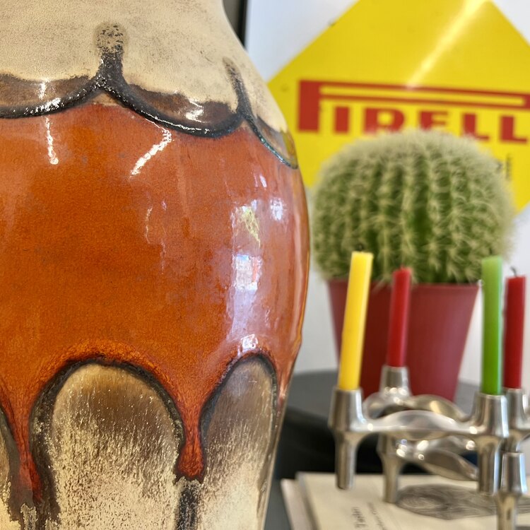 XL Fat Lava Pottery Vase '290-40'