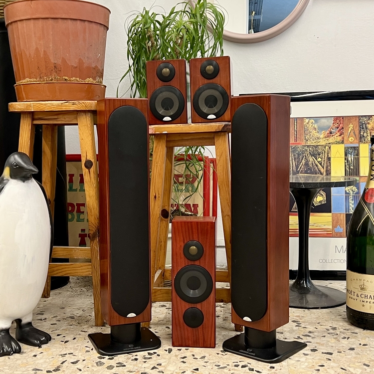 Monitor Audio 'Radius 180 & 225' Hi-Fi Ses Sistemi 
