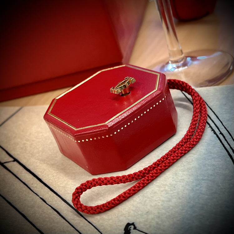 Cartier 'La Vie en Rose' Octagonal Vintage Music Box 