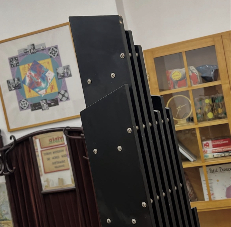 Vismara Design 'Hour Columbus' CD Floor Rack / Sculpture