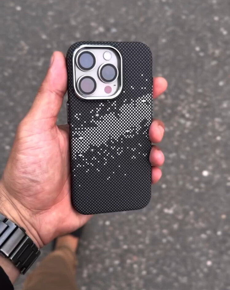 İphone Carbon MagSafeli Kılıf