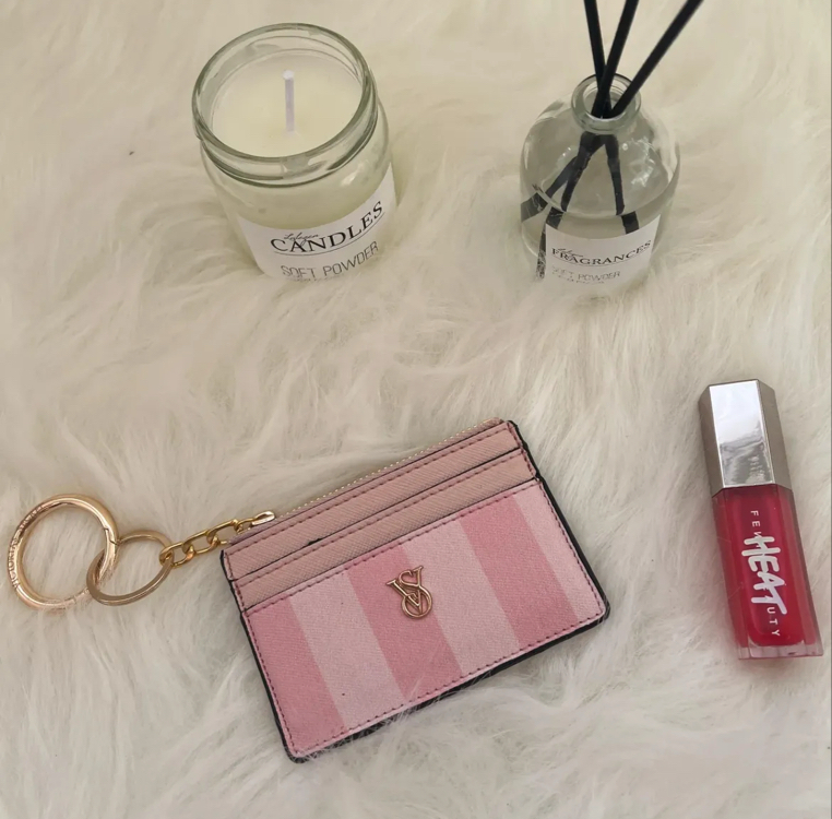 Vs Pink Kartlık