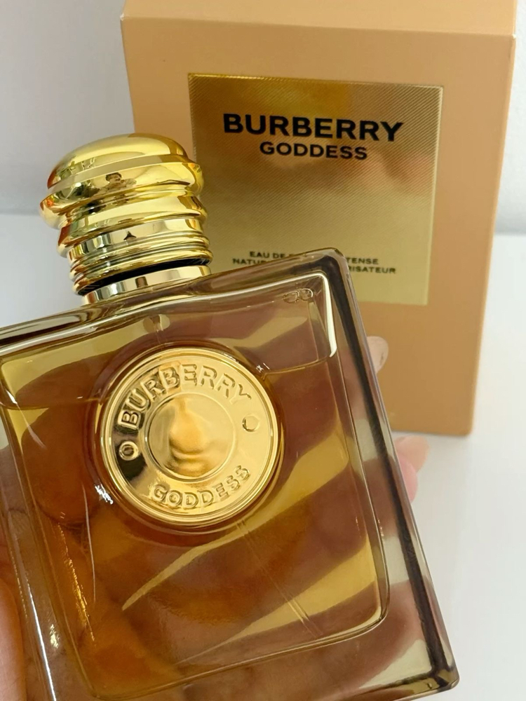 Burberry Goddes Parfume