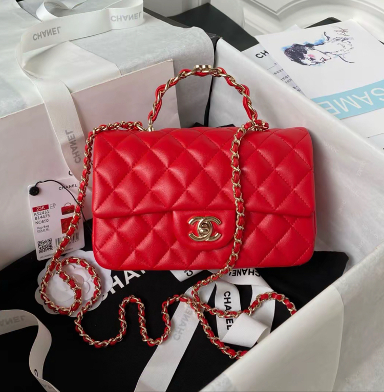 Chanel Kırmızı Çanta