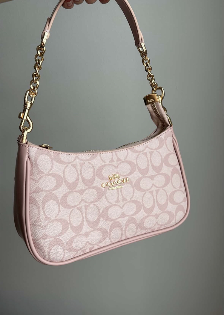 Coach Candy Pink
