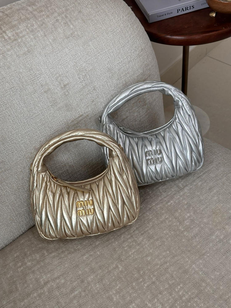 Miu Miu Silver Çanta
