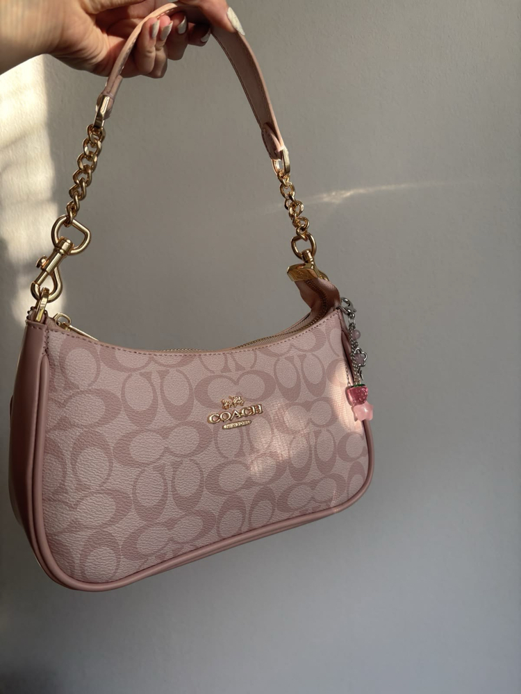 Coach Candy Pink