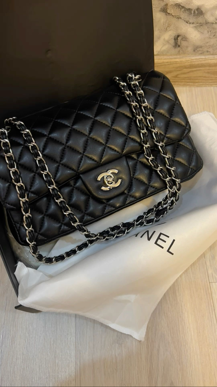 Chanel Black Çanta