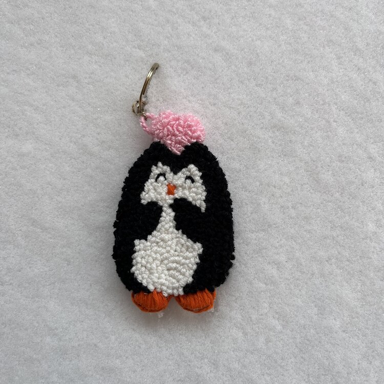 Penguen Punch Anahtarlık
