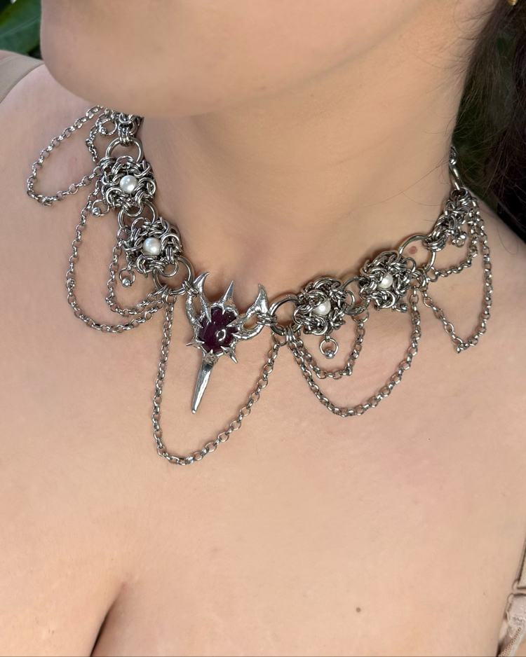 Ruby Talisman Chain İnci ve Yakut Detaylı El Örgüsü Zincir Kolye