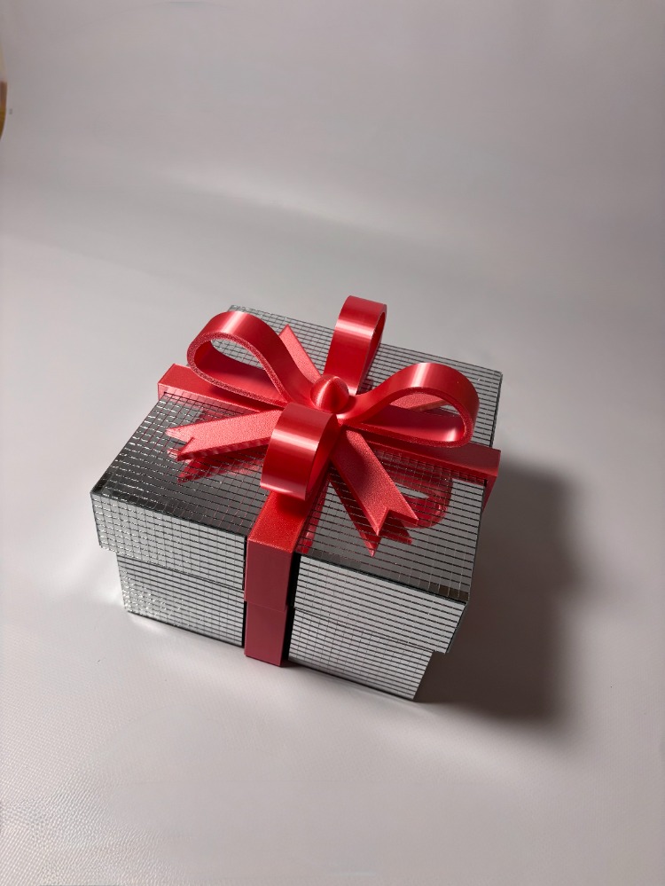 Gümüş Dekoratif Disko Hediye Kutusu 20 cm