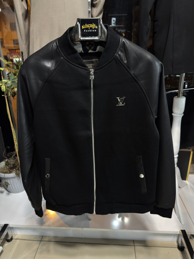Louis Vuitton Mont