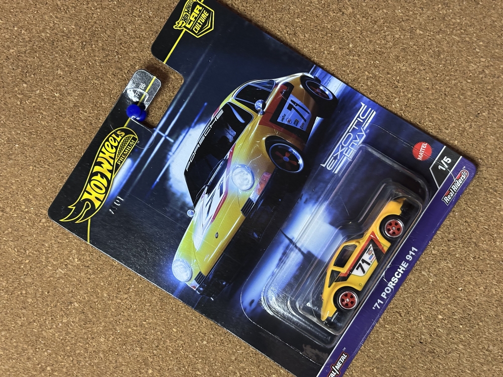 Premium 71 Porsche 911