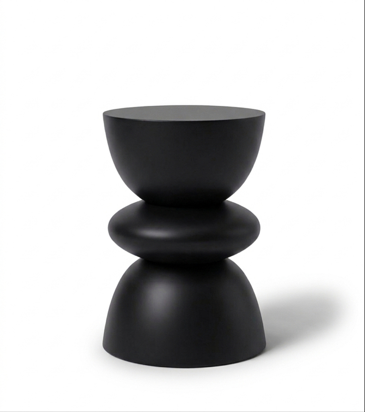 Pebble Yan Sehpa