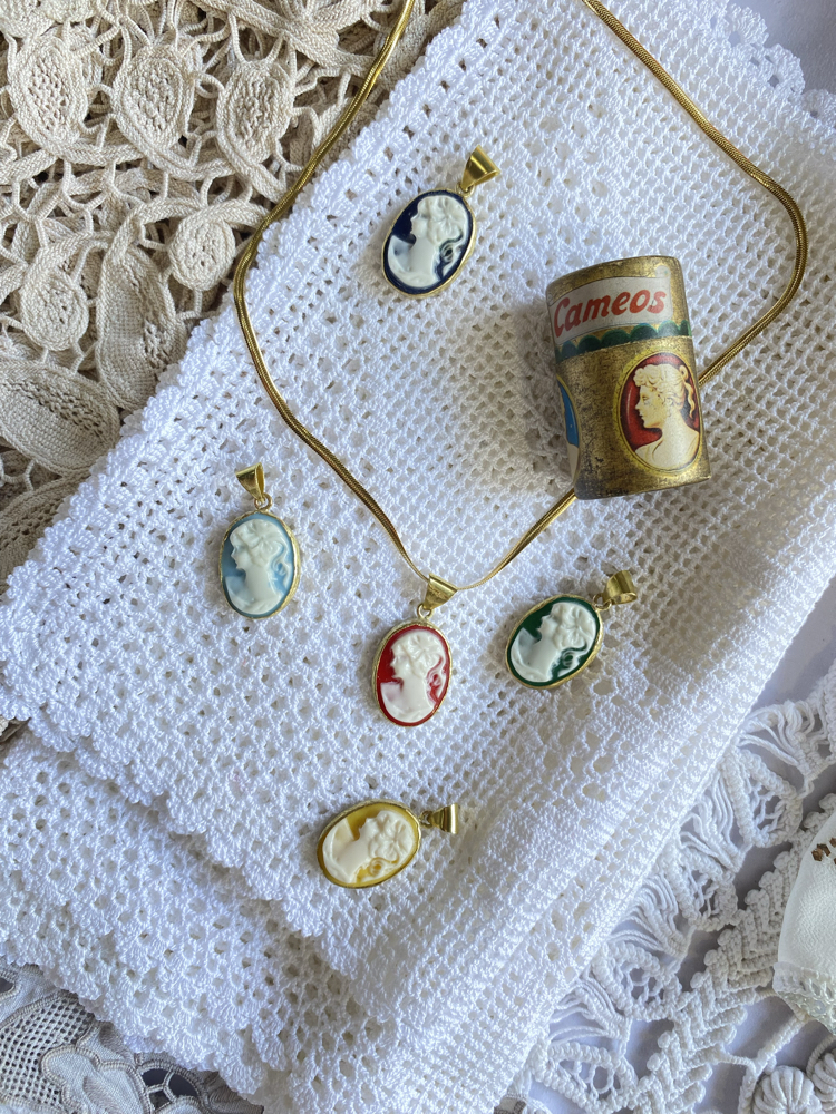 Cameo kolye