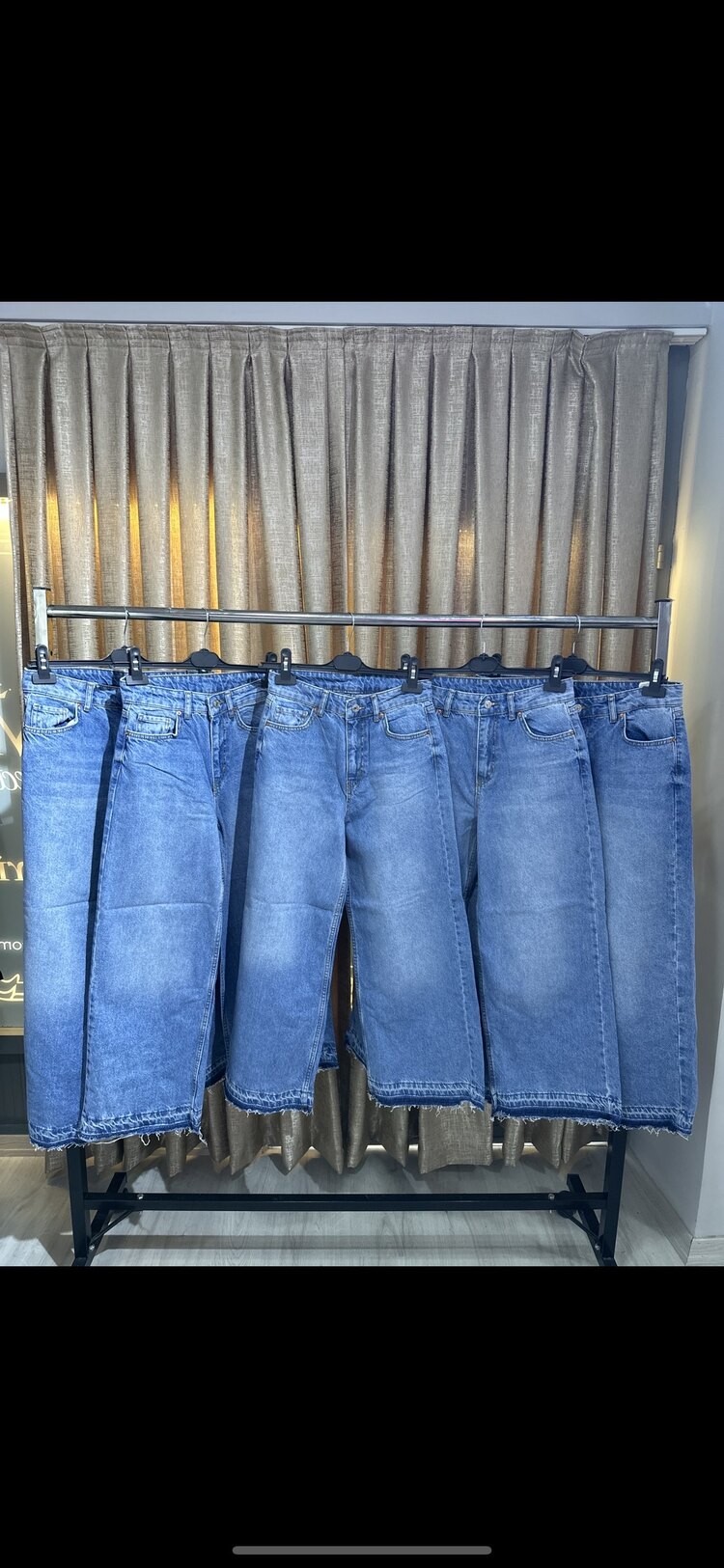 Kısa paça bol kot pantolon 