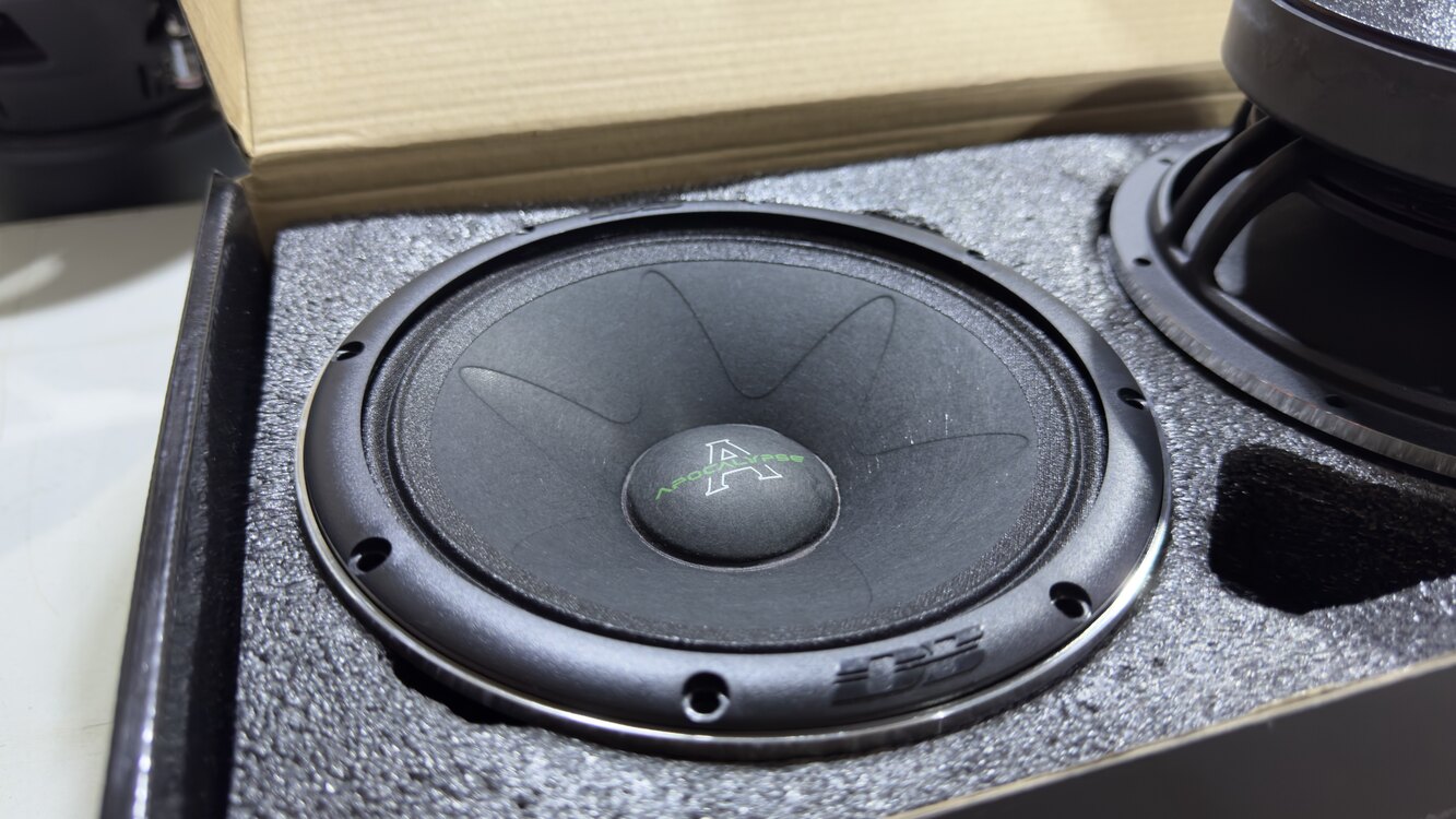 APOCALYPSE AP-M67AC 16 CM 600 Watt 300 rms Orjinal