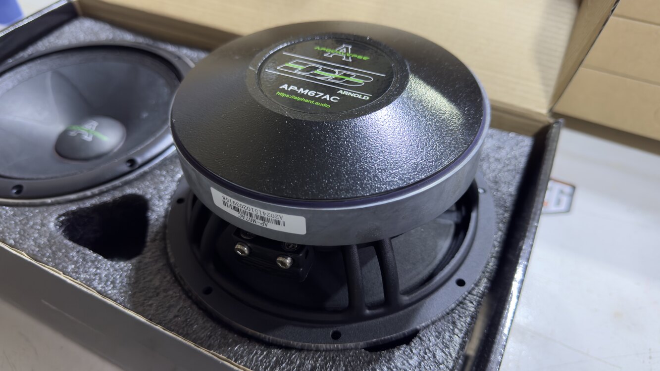 APOCALYPSE AP-M67AC 16 CM 600 Watt 300 rms Orjinal