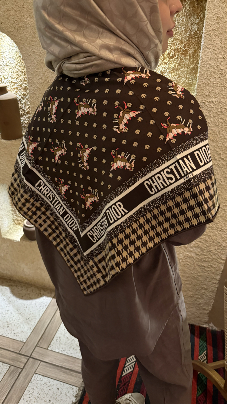 Dior Omuz Şalı
